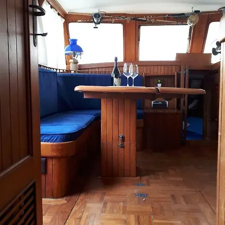 別荘 Sardinia Boat *